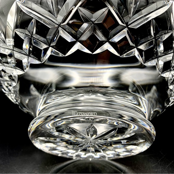 Waterford Crystal Lismore Footed Bowl 10” 8-LB Punch Bowl MSRP-$525 UNUSED EXLNT - Picture 13 of 16